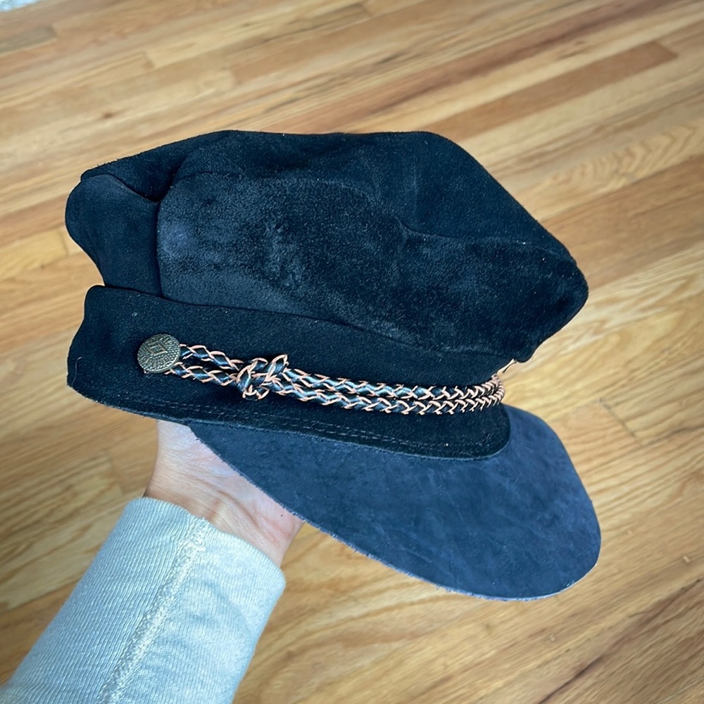NWOT Brixton suede & leather Kayla cap